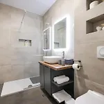 Luma Luxury With Jacuzzi 아파트 자다르