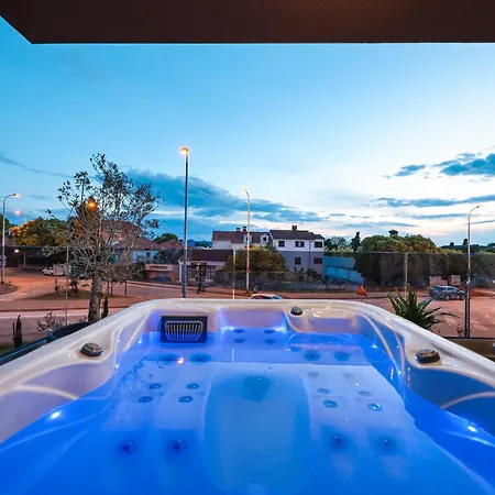 Lejlighed Luma Luxury With Jacuzzi *
