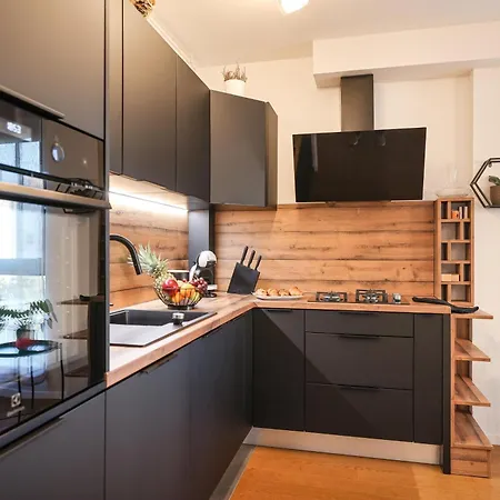 Luma Luxury With Jacuzzi 公寓 扎达尔