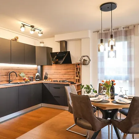 Luma Luxury With Jacuzzi 公寓