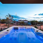 דירה Luma Luxury With Jacuzzi *