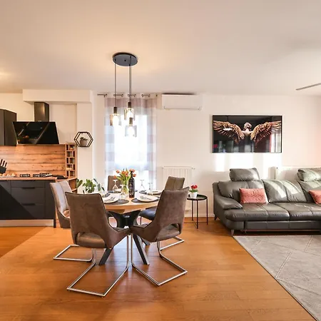 Apartamento Luma Luxury With Jacuzzi Zadar