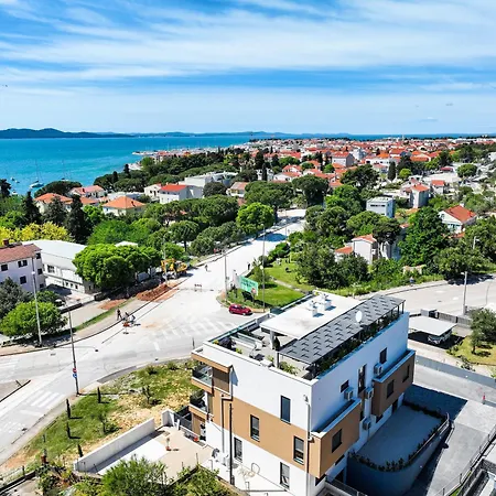 Luma Luxury With Jacuzzi Apartman Zadar