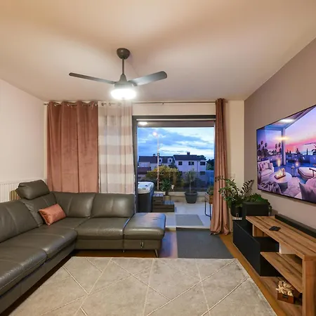 Apartamento Luma Luxury With Jacuzzi Zadar